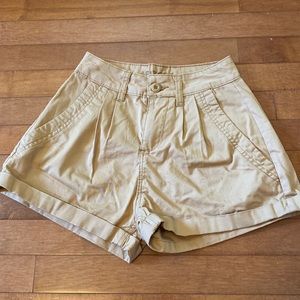 khaki shorts